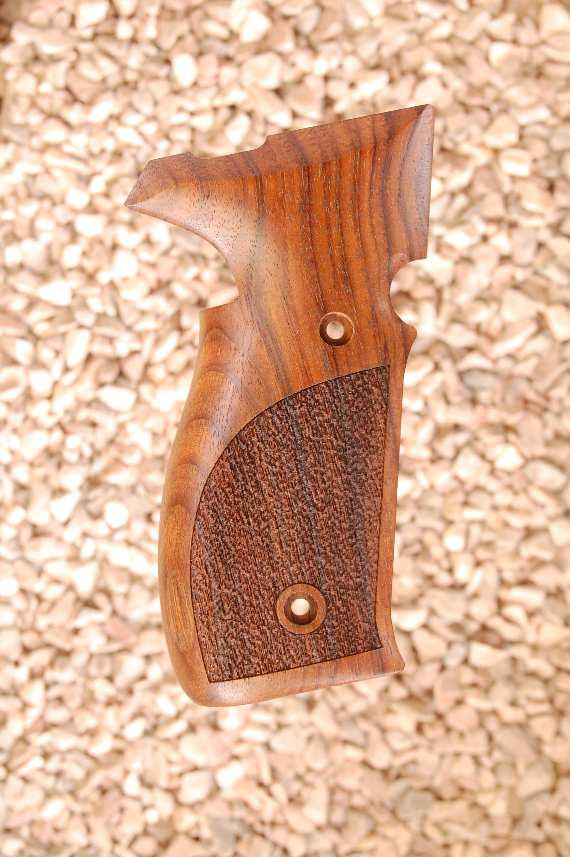 SIG MOSQUITO walnut grips (stippled)